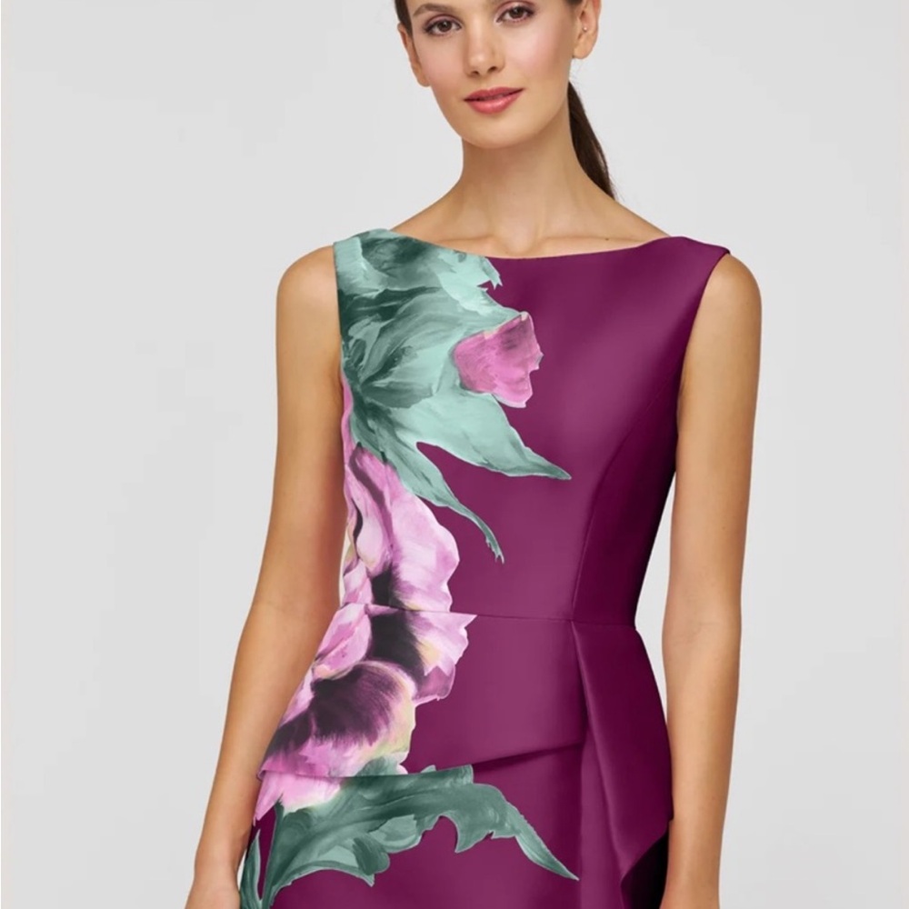 Kay Unger Luciana floral mikado column gown in Mulberry combo, SIZE 18 - Picture 2 of 10